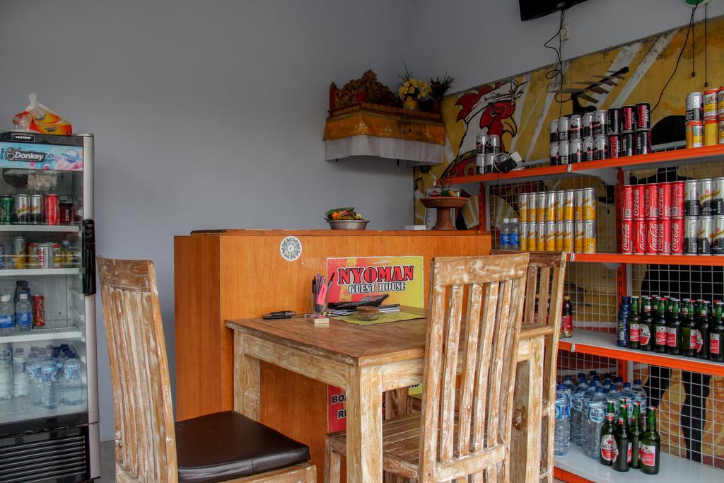 Nyoman Guesthouse Canggu Esterno foto