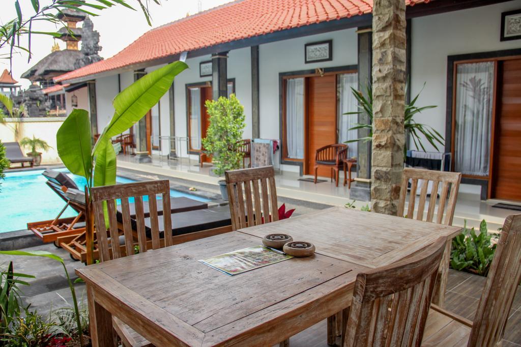 Nyoman Guesthouse Canggu Esterno foto
