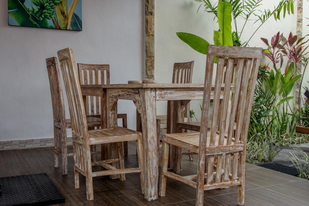 Nyoman Guesthouse Canggu Esterno foto